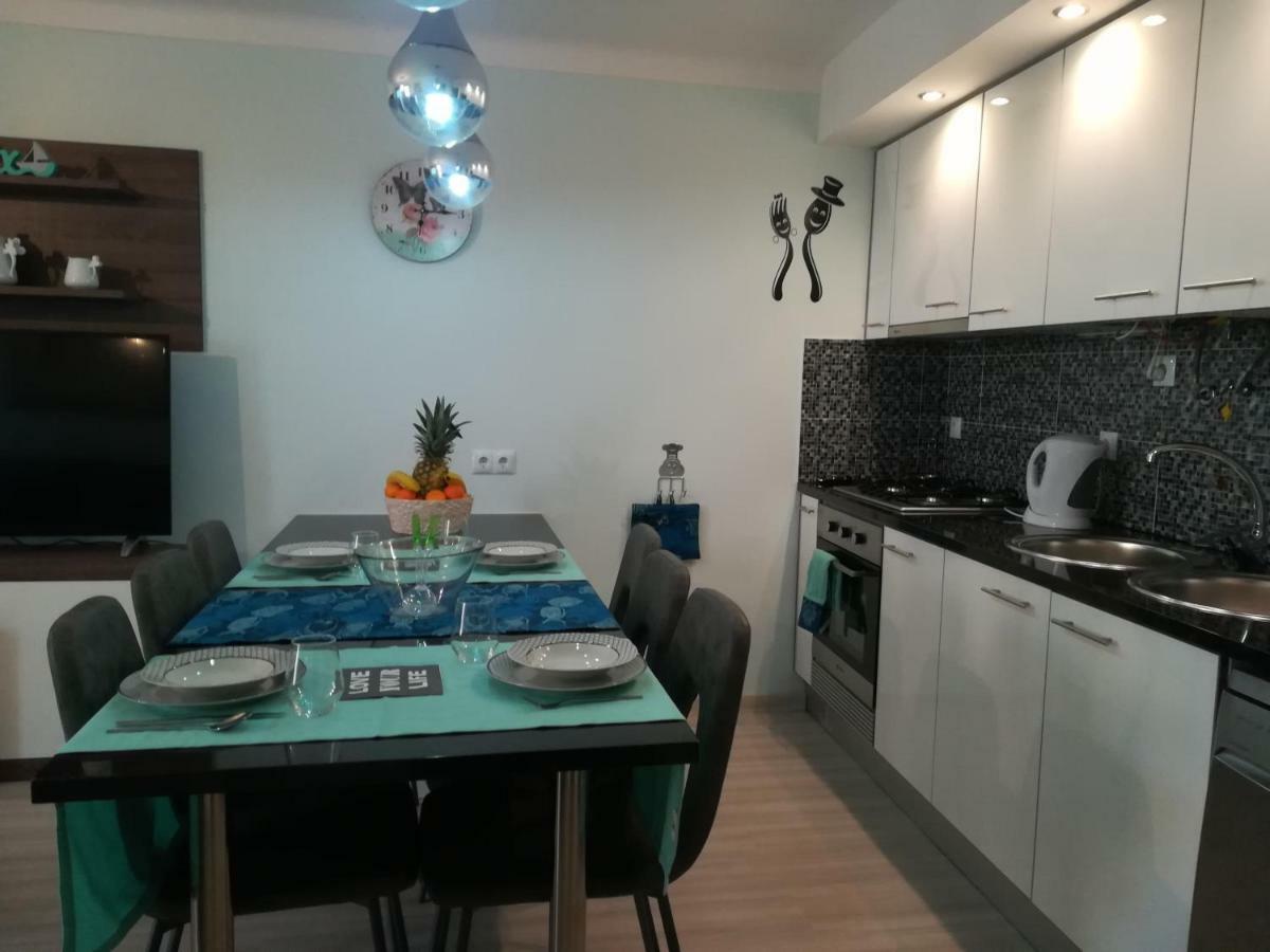 Casas Da Roseira 2+1 Famalicao *